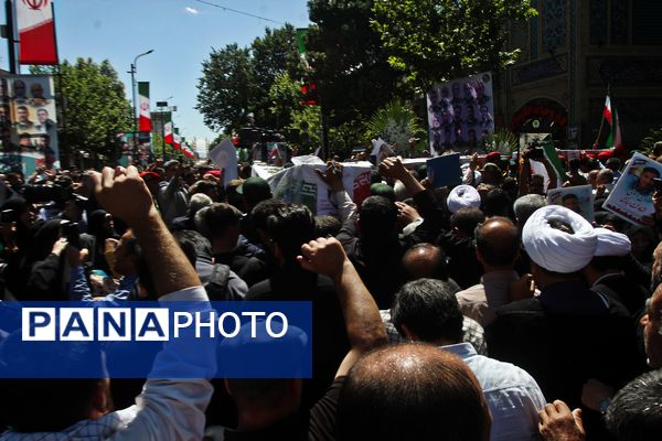 تشییع پیکر شهدای حمله رژیم صهیونسیتی به استان زنجان 