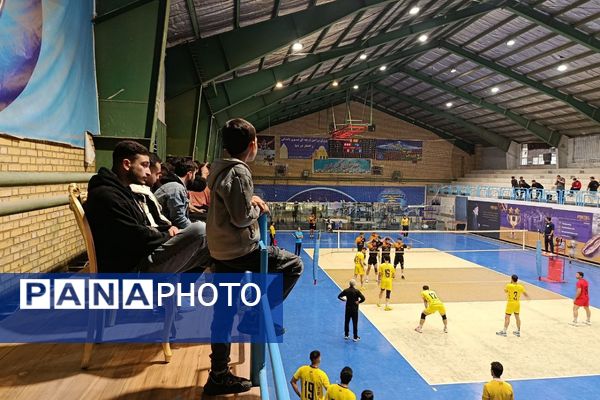 درخشش طلایی‌پوشان ورامین؛ مقاومت تهران مغلوب شد