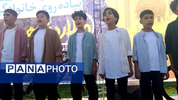 طرح پویا، شهر پویا با برگزاری  همایش پیاده روی خانوادگی در بوستان ورزش ملارد 