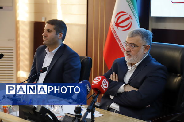 آغاز به‌کار نشست مشترک مدیران مناطق با استاندار تهران 