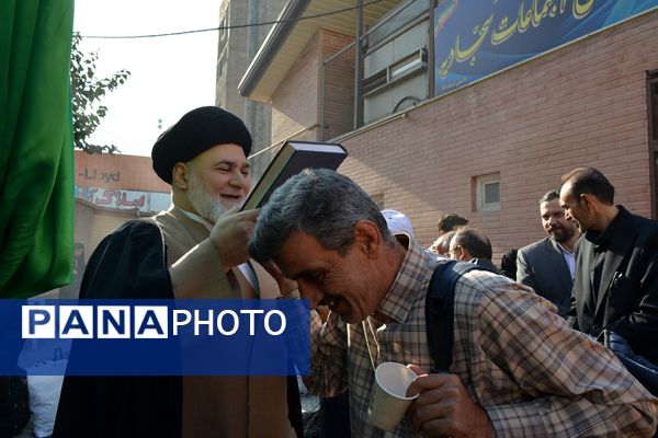 بدرقه دانش‌آموزان بهارستانی به راهیان‌نور