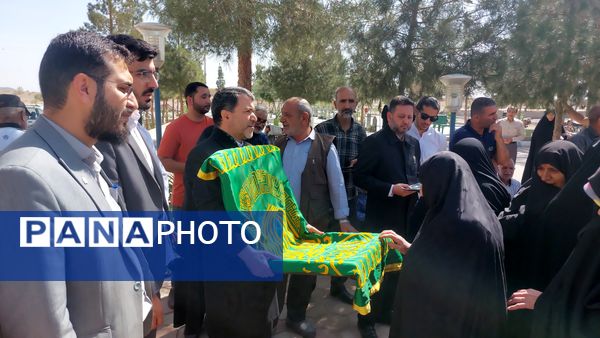 حضور کاروان زیر سایه خورشید در نایین