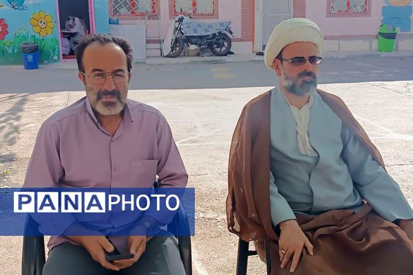 برگزاری طرح مصباح الهدی و نماز جماعت در دبستان شهید اول ۲ ناحیه یک شهرری