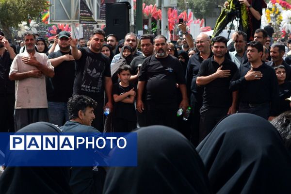  انا علی العهد، ما نسل ظهوریم