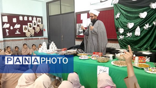 ایستگاه صلواتی دبیرستان حضرت آسیه(س) در ایام فاطمیه