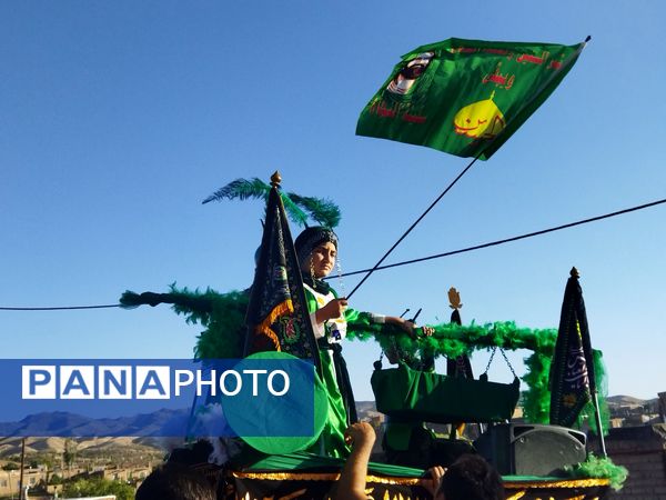 تعزیه‌خوانی روز عاشورا در روستای سلطان میدان خراسان رضوی