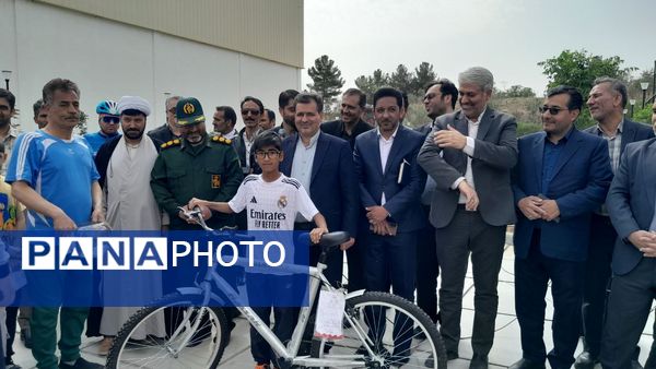 همایش بزرگ دوچرخه‌سواری دانش آموزان مقطع ابتدایی شهرستان تربت حیدریه 