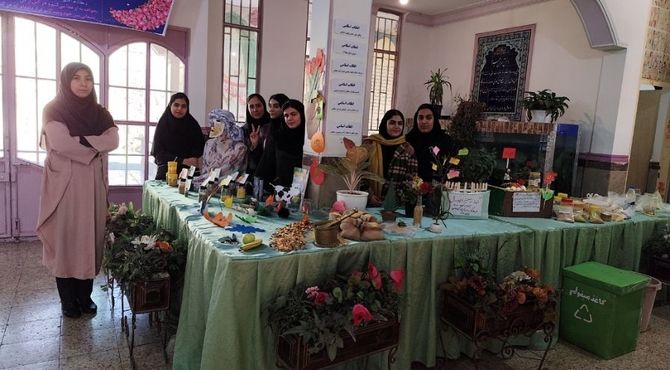 ارائه طرح‌های زیست‌محیطی توسط دانش‌آموزان مدرسه عباسقلی رهگذر