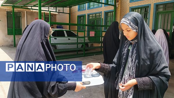  ایستگاه صلواتی و نمایشگاه کتاب به‌مناسبت سالروز آزاد سازی خرمشهر در شهرستان مارگون