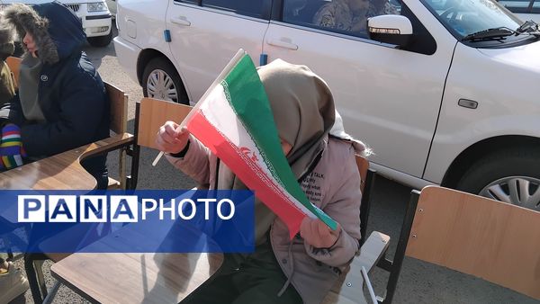 جشن بزرگ دانش‌آموزی فجر انقلاب اسلامی  در اهر