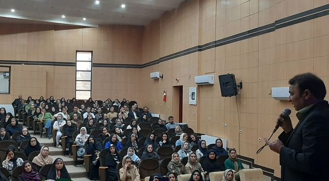 انتخابات انجمن و اولیا دبیرستان مهر نیشابور