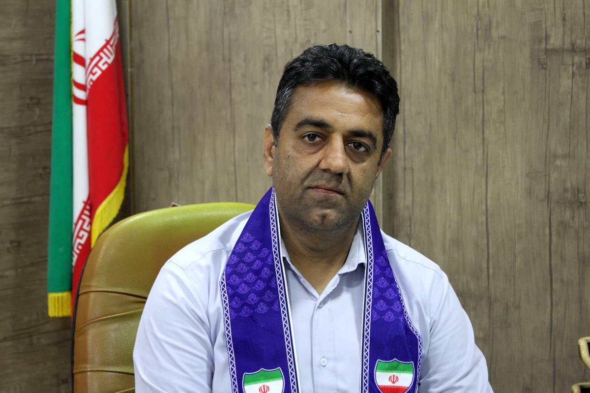 پیام تبریک مدیر سازمان دانش آموزی هرمزگان به مناسبت فرارسیدن هفته معلم