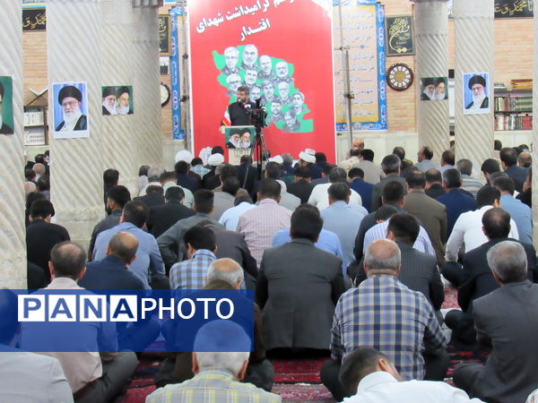 مراسم گرامیداشت شهدای اقتدار ایران اسلامی با حضور پرشور مردم و مسئولان در سنندج