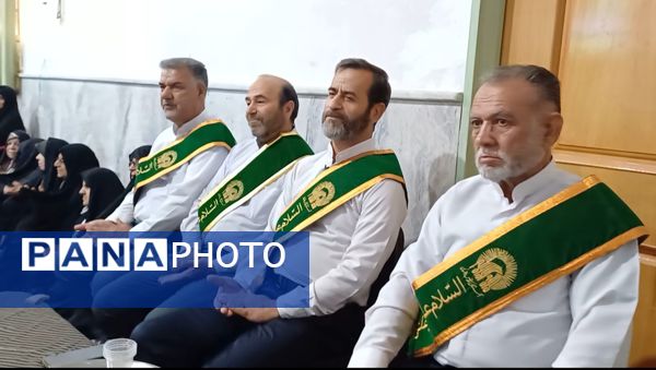 جشن ولادت امام رضا(ع) در مسجد ابوالفضل شهر حبیب آباد 