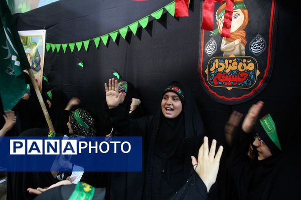 عزاداری کودکان هیات «زیر گنبد طلا» برای دختر سه ساله امام حسین(ع)