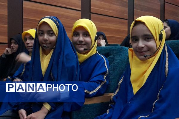 مراسم اختتامیه انجمن‌های اسلامی و معارفه مسئول جدید انجمن در ناحیه دو شهرری 