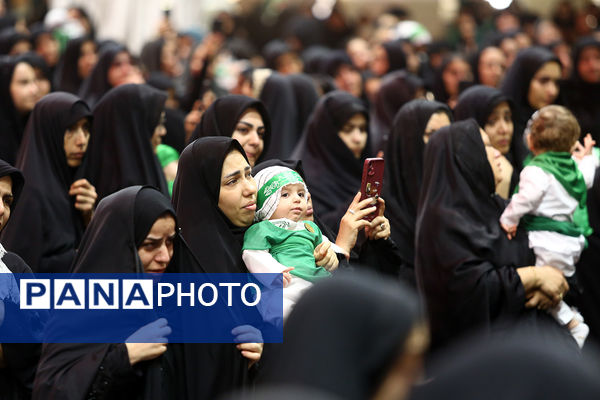 همایش شیرخوارگان حسینی در حرم بانوی کرامت