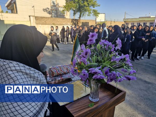 طنین قرآن و یاد شهدای مقاومت در مدارس مرند