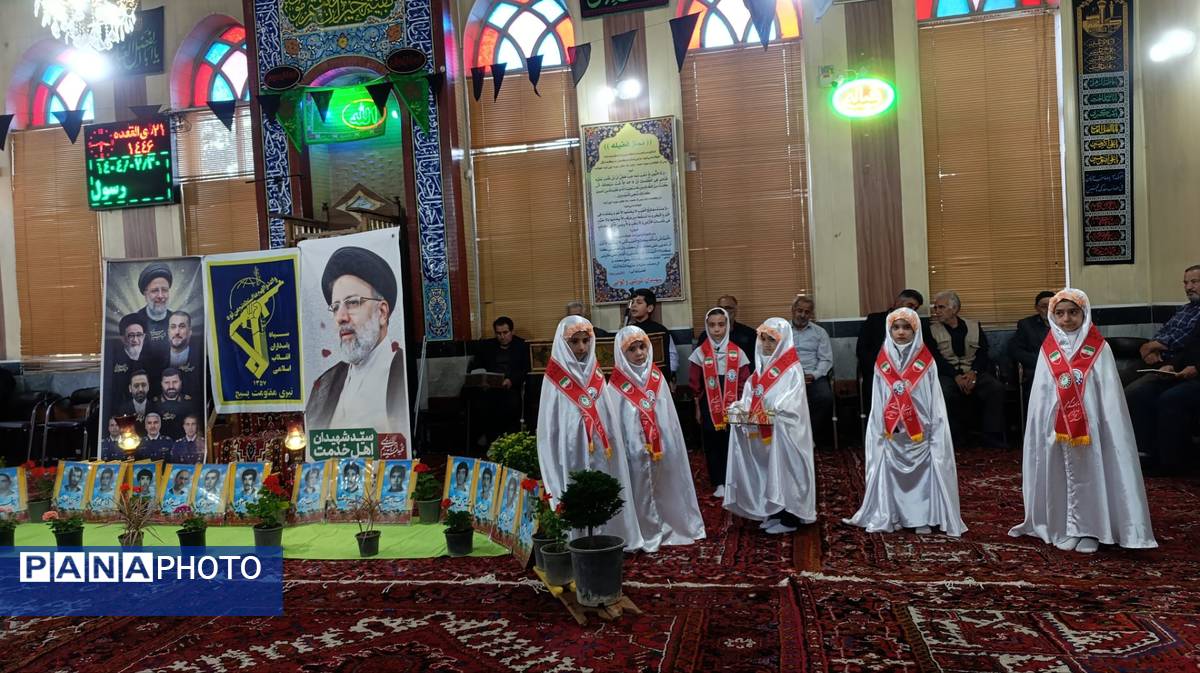 مراسم شهدای خدمت در ایلخچی با حضور دانش‌آموزان پیشتاز