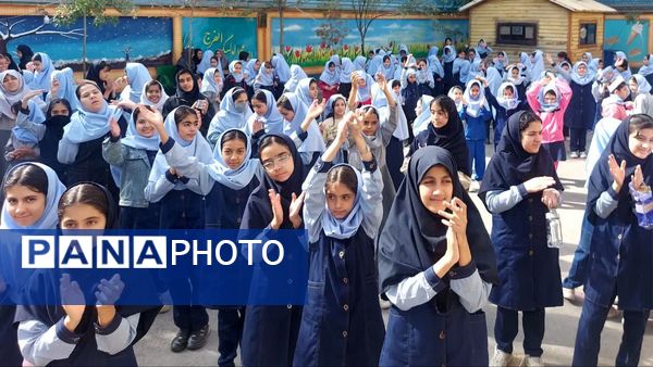 افتتاحیه سفیران سلامت در دبستان دخترانه فرهنگیان ۲