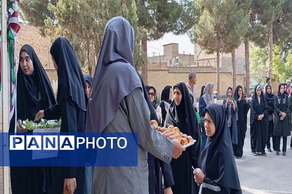 بازگشایی مدارس در دبیرستان دخترانه شهید مجید دهنوی نیشابور