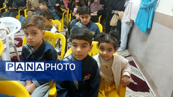نواختن زنگ شکوفه‌ها در دبستان شاهد پسران شهرستان محمودآباد