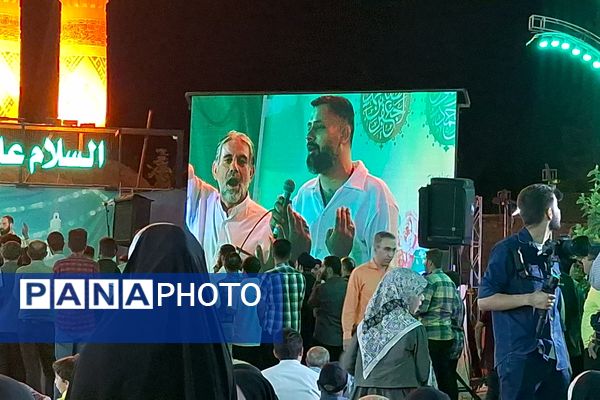 حال و هوای کافه شهدا در شب میلاد نبی اکرم(ص) و امام جعفر صادق (ع)