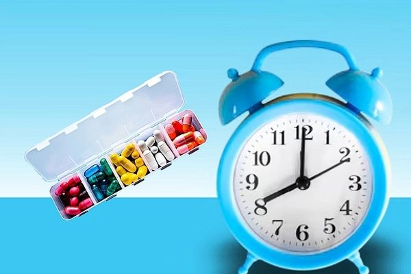 بهترین زمان مصرف ویتامین‌ها را جدی بگیرید