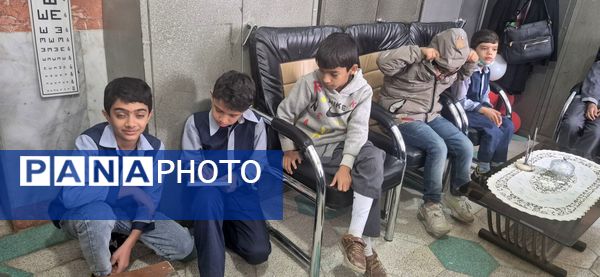 جلسه توجیهی خبرنگاران دبستان نیما کاشمر