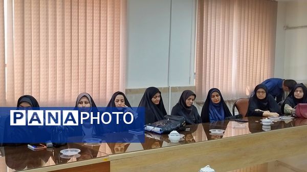 بازدید معاون پرورشی و فرهنگی البرز از پروژه مهر تا افتتاح مرکز مشاوره و بیعت با شهدا