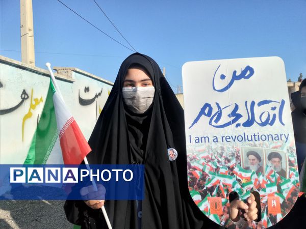 حضور دانش‌آموزان بخش سراب میمه در راهپیمایی۲۲بهمن 