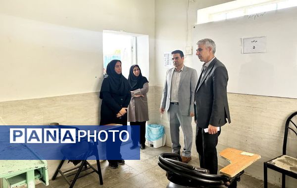 بازدید مدیر آموزش و پرورش کاشمر از مدارس این شهر