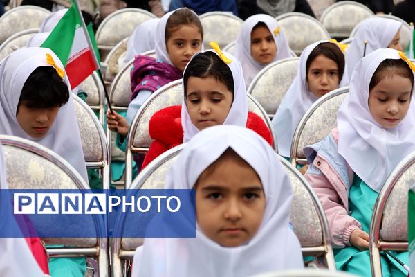 جشن شکوفه‌ها در آذربایجان غربی
