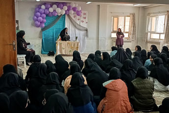 جشن ولادت بانوی عقیله در هنرستان حضرت زهرا(س) بن