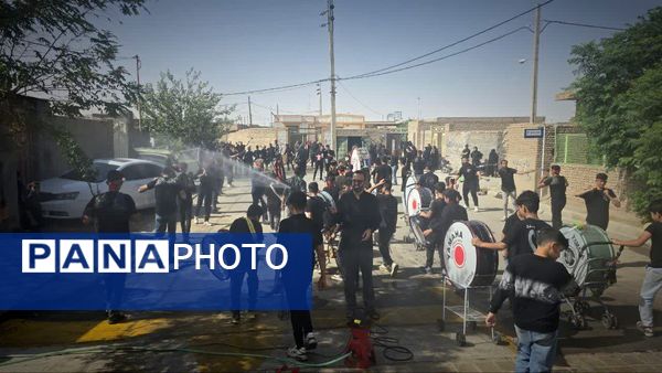 آیین عاشورای حسینی؛ مردم روستای ارغا در سوگ علمدار کربلاآیین عاشورای حسینی؛ مردم روستای ارغا در سوگ علمدار کربلا