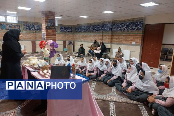 گذر از کودکی به جوانی؛ مدارس فیروزکوه میزبان «جشن بلوغ» دانش‌آموزان شدند