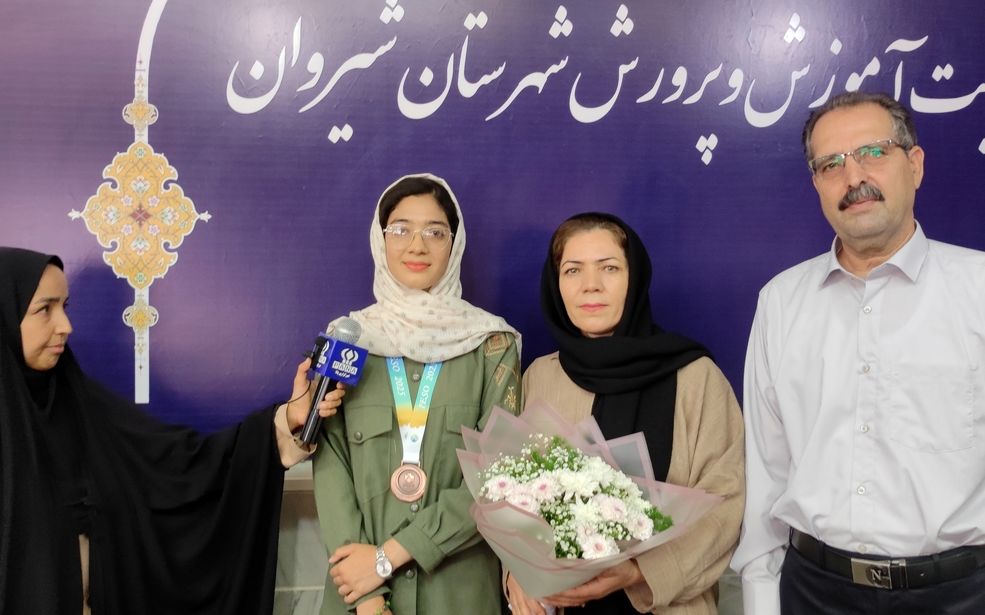 دانش آموزان به توانایی خود ایمان داشته باشند