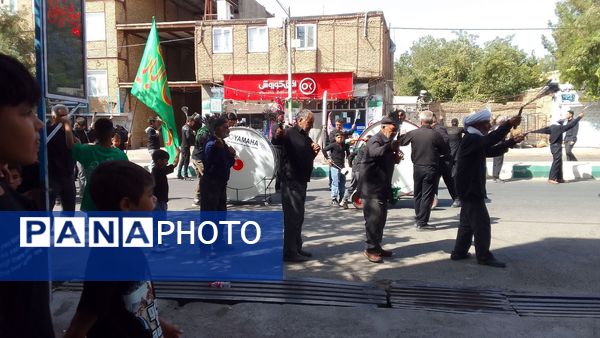 مراسم اربعین حسینی با حضور پرشور مردم باخرز برگزار شد