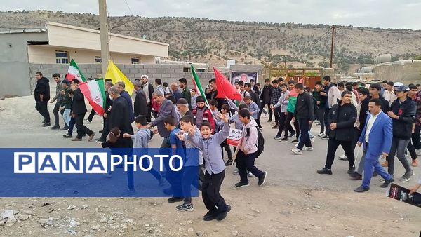حضور پرشور دانش‌آموزان کهگیلویه و بویراحمد در راهپیمایی ۱۳ آبان