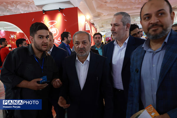 بازدید وزیر آموزش و پرورش از سی‌وششمین نمایشگاه بین‌المللی کتاب تهران 