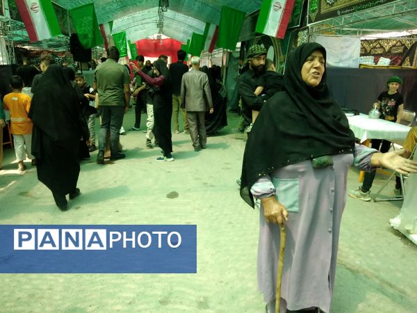 برپایی موکب شهدای شاهنامه و شهرداری منطقه ۱۲ و پذیرایی از زائران امام رضا (ع) در مشهد 