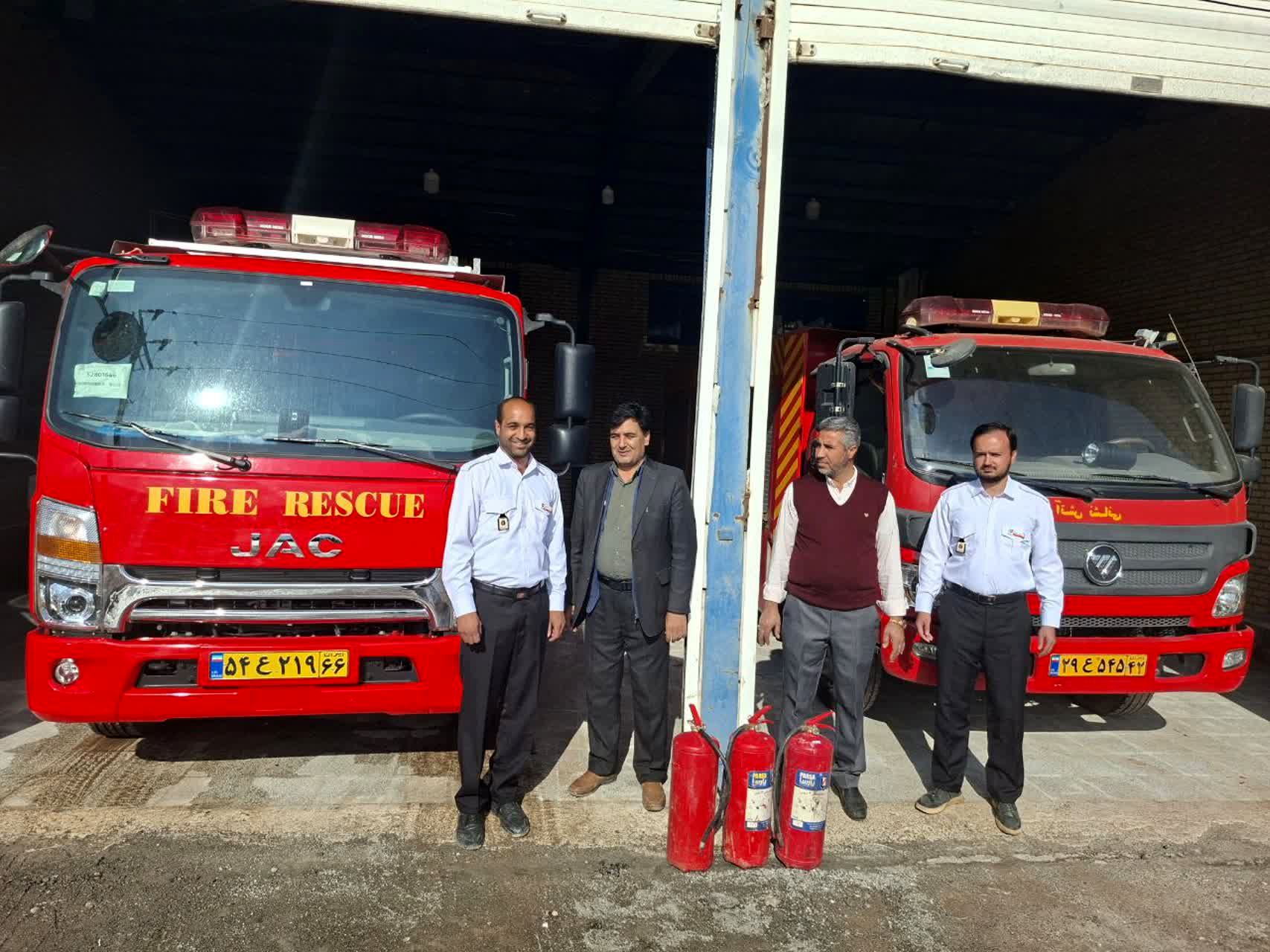 دوره آموزشی ویژه آتش‌نشانان شهر نسر با هدف ارتقای سطح ایمنی برگزار شد