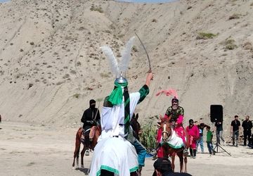 آیین تعزیه خوانی و عزاداری اباعبدالله حسین(ع) در شهر بار