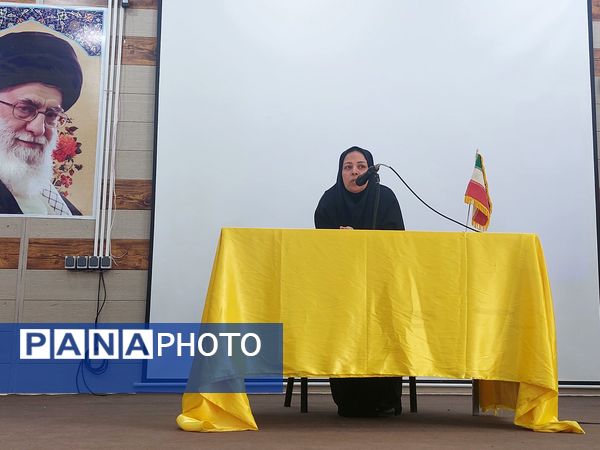 تشکیل جلسه انجمن اولیا و مربیان مدرسه حضرت معصومه(س) شاهد