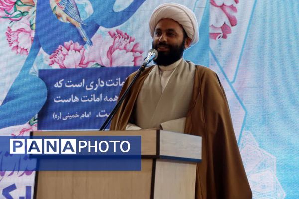 تجلیل از معلمان نمونه و سرآمد شهرستان اسلامشهر