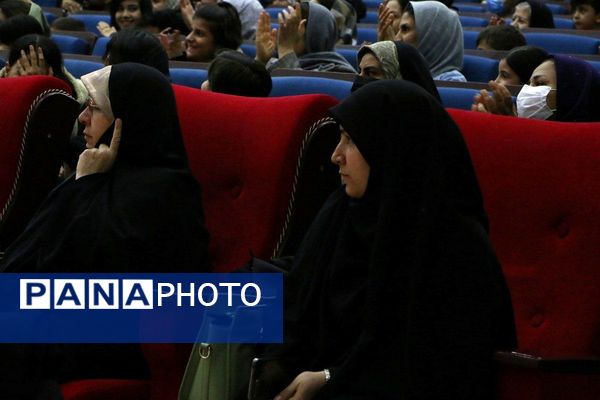 برگزاری جشن میلاد حضرت زهرا(س) در فرهنگسرای بعثت شهرداری صفادشت