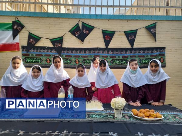 برپایی موکب عزاداری ایام فاطمیه در دبستان مریم بندرعباس