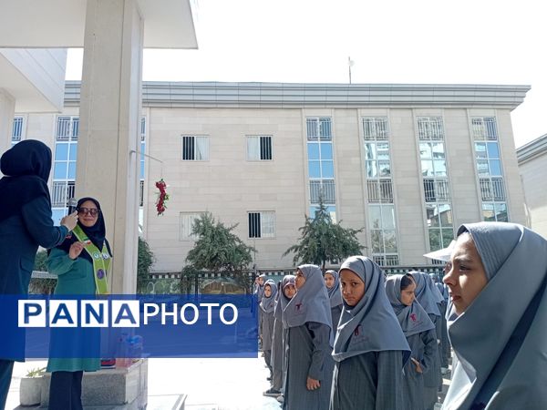آماده سازی دانش آموزان پیشتاز برای جشن عاطفه ها
