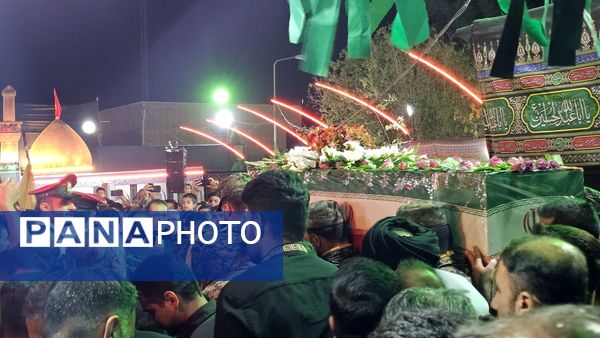 پیکر شهید فاتحی، در آغوش مجلس حسینی آرام گرفت 