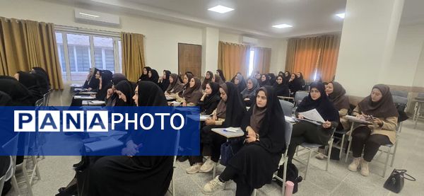 برگزاری کارگاه آموزشی دوره جامع اختلالات یادگیری در مجتمع آموزشی و تربیتی شایقی